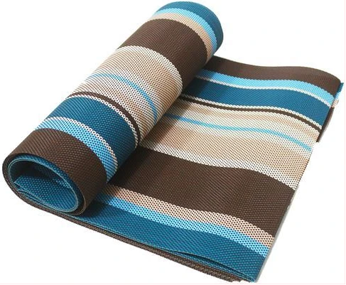 6 Pieces Of Placemats Table Mats With a Runner - Blue