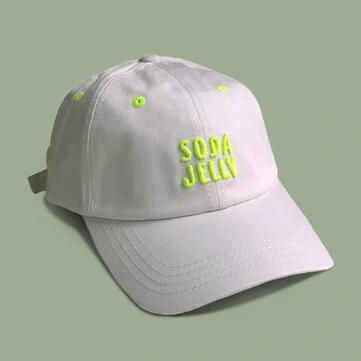 Unisex Fluorescenční Písmeno Vyšívaný Klobouk S Nastavitelnou Širokou Lemem Bavlněný Módní Stínící Měkká Čepice Baseball