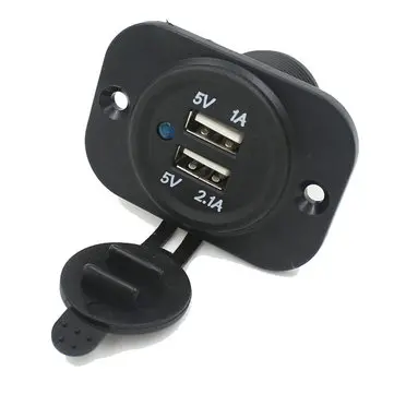Dvojitý 12V USB adaptér pro motocykl a auto se stabilizátorem