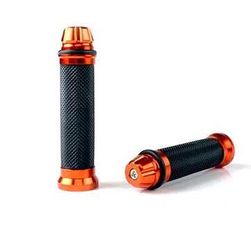 Univerzální 7/8 palců 22mm motocyklový řídící gumové rukojeti